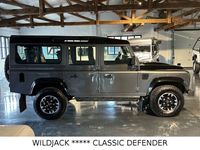 Gebraucht Land Rover Defender Adventure 122 PS (89 kW) 2016 Grey metallic SUV