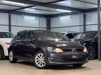 Gebraucht VW Golf VII LOUNGE 86 PS (63 kW) 2015 Grau Limousine
