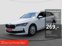 Gebraucht Skoda Superb Essence 150 PS (110 kW) 2025 Weiss Kombi