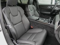 Gebraucht Volvo V60 Plus 349 PS (256 kW) 2024 Weiß Kombi