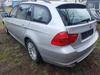 gebraucht BMW 318 d Navi Pano PDC S Heizung TÜV FESTPREIS