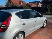 Gebraucht Hyundai i30 Classic 109 PS (80 kW) 2009 Grau Kleinwagen