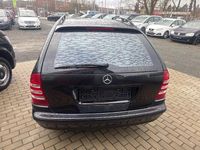 Gebraucht Mercedes C180 143 PS (105 kW) 2006 Schwarz Kombi