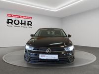 Gebraucht VW Polo Life 95 PS (69 kW) 2025 Deep black perleffekt Limousine
