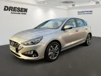 Gebraucht Hyundai i30 Trend 120 PS (88 kW) 2023 Silber Limousine