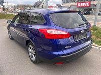 Gebraucht Ford Focus SYNC Edition 140 PS (102 kW) 2014 Blau Kombi