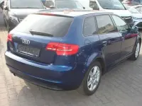Używany Audi A3 Attraction 105 KM (77 kW) 2010 Niebieski Hatchback