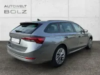 Gebraucht Skoda Octavia Ambition 116 PS (85 kW) 2023 Graphitegrau metallic Kombi