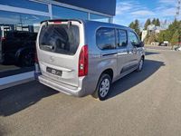 Gebraucht Opel Combo Life Elegance 131 PS (96 kW) 2022 Kontrast grau/quarz silber Van / Kleinbus