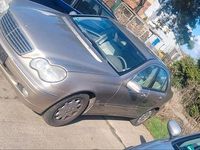 Gebraucht Mercedes C180 143 PS (105 kW) 2003 Limousine