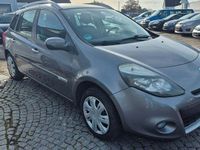 Gebraucht Renault Clio GrandTour Expression 75 PS (55 kW) 2010 Grau Kombi