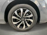 Gebraucht VW Golf VIII Active 150 PS (110 kW) 2023 Delfingrau Limousine