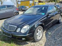 Gebraucht Mercedes E240 177 PS (130 kW) 2002 Melanitschwarz Limousine