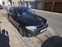 Gebraucht BMW 118 122 PS (89 kW) 2005 Schwarz Kleinwagen