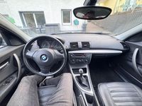 Gebraucht BMW 116 122 PS (89 kW) 2006 Schwarz Kleinwagen