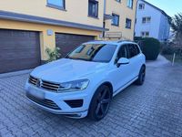 Gebraucht VW Touareg 340 PS (250 kW) 2015 Weiß SUV