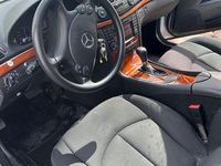 Gebraucht Mercedes E200 184 PS (135 kW) 2008 Silber Limousine