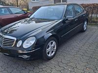 Gebraucht Mercedes E220 170 PS (125 kW) 2007 Schwarz Limousine