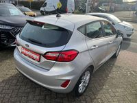 gebraucht Ford Fiesta 1.1 Titanium *NAVI *LED *KAMERA