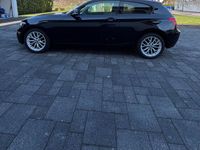 Gebraucht BMW 114 102 PS (75 kW) 2012 Schwarz Kleinwagen