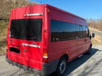 Second-hand Ford Transit 86 CP (63 kW) 2006 Roșu Monovolum