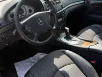 Second-hand Mercedes E200 Avantgarde 163 CP (119 kW) 2005 Argintiu Berlinǎ