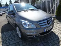 Gebraucht Mercedes B160 95 PS (69 kW) 2010 Grau Van / Kleinbus