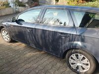 Gebraucht Ford Mondeo S 140 PS (102 kW) 2011 Grau Kombi