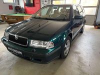 Gebraucht Skoda Octavia LAURIN & KLEMENT 150 PS (110 kW) 1999 Grün Kombi