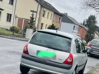 Gebraucht Renault Clio 75 PS (55 kW) 2004 Grau Kleinwagen