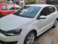 Gebraucht VW Polo Trendline 75 PS (55 kW) 2010 Weiß Kleinwagen