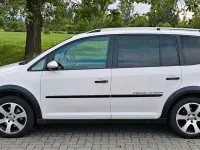 Gebraucht VW Touran Cross 140 PS (102 kW) 2013 Weiß Van / Kleinbus