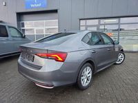 Gebraucht Skoda Octavia Selection 150 PS (110 kW) 2025 Grau Limousine