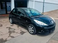 Gebraucht Peugeot 206 90 PS (66 kW) 2008 Schwarz Kleinwagen