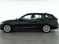 Gebraucht BMW 318 Sport Line 156 PS (114 kW) 2023 Schwarz Kombi