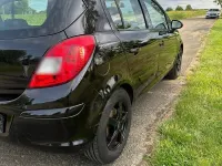 Gebraucht Opel Corsa 87 PS (63 kW) 2011 Schwarz Kleinwagen
