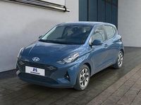 Gebraucht Hyundai i10 Trend 63 PS (46 kW) 2025 Vibrant blue Kleinwagen