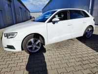 gebraucht Audi A3 Sportback basis 1.6TDI Automatik Navi Klima