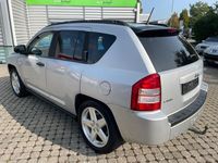 Gebraucht Jeep Compass Limited 140 PS (102 kW) 2008 Silber SUV