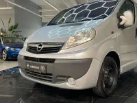 Gebraucht Opel Vivaro 114 PS (83 kW) 2013 Starsilber m2 Van / Kleinbus