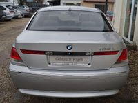 Gebraucht BMW 760L 445 PS (327 kW) 2004 Titansilber metallic Limousine