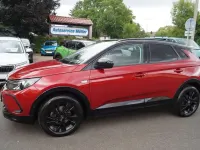 Gebraucht Opel Grandland X 131 PS (96 kW) 2022 Rot SUV