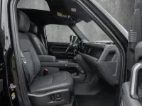 Gebraucht Land Rover Defender HSE Dynamic 300 PS (220 kW) 2024 Schwarz SUV