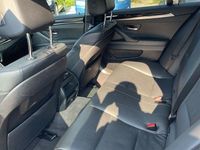 Gebraucht BMW 528 Sport Line 245 PS (180 kW) 2013 Schwarz Kombi
