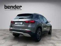 Gebraucht Mercedes GLA180 Advanced 116 PS (85 kW) 2024 Grau SUV