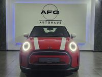 Gebraucht Mini Cooper Classic 136 PS (100 kW) 2021 Rot Kleinwagen