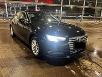 Gebraucht Audi A4 Sport 150 PS (110 kW) 2017 Schwarz Limousine
