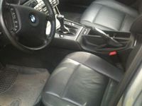 Gebraucht BMW 318 116 PS (85 kW) 2004 Grau metallic Limousine