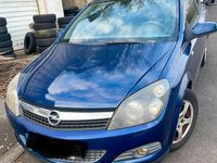 Gebraucht Opel Astra 90 PS (66 kW) 2008 Blau Coupé