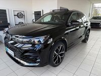 Gebraucht VW Tiguan R-line 150 PS (110 kW) 2025 Schwarz SUV